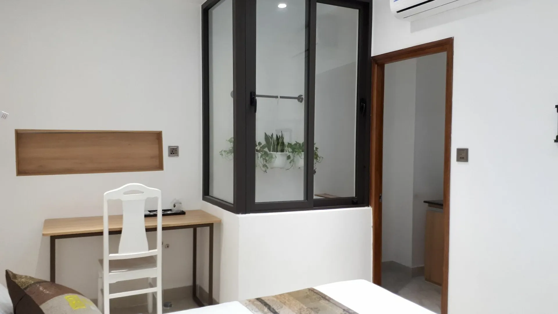 Ruby House Hotel And Apartment Da Nang