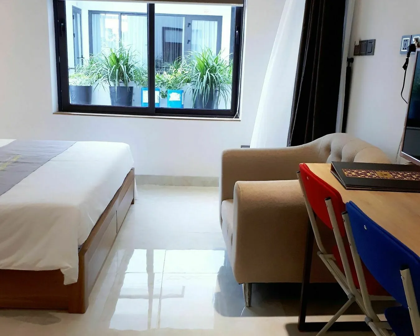 Ruby House Hotel And Apartment Da Nang 3*,  Vietnam
