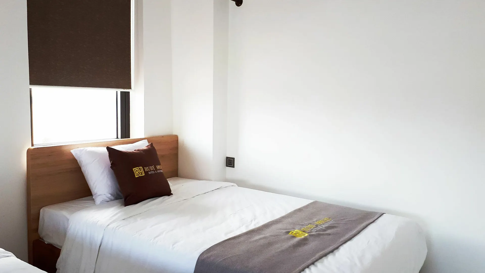 Ruby House Hotel And Apartment Da Nang
