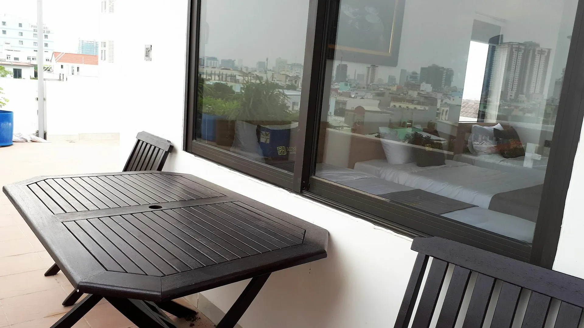 Ruby House Hotel And Apartment Da Nang