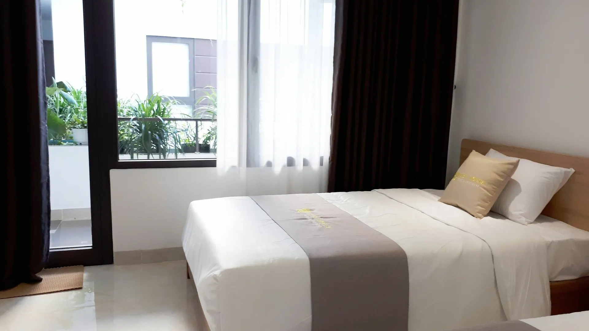 Ruby House Hotel And Apartment Da Nang