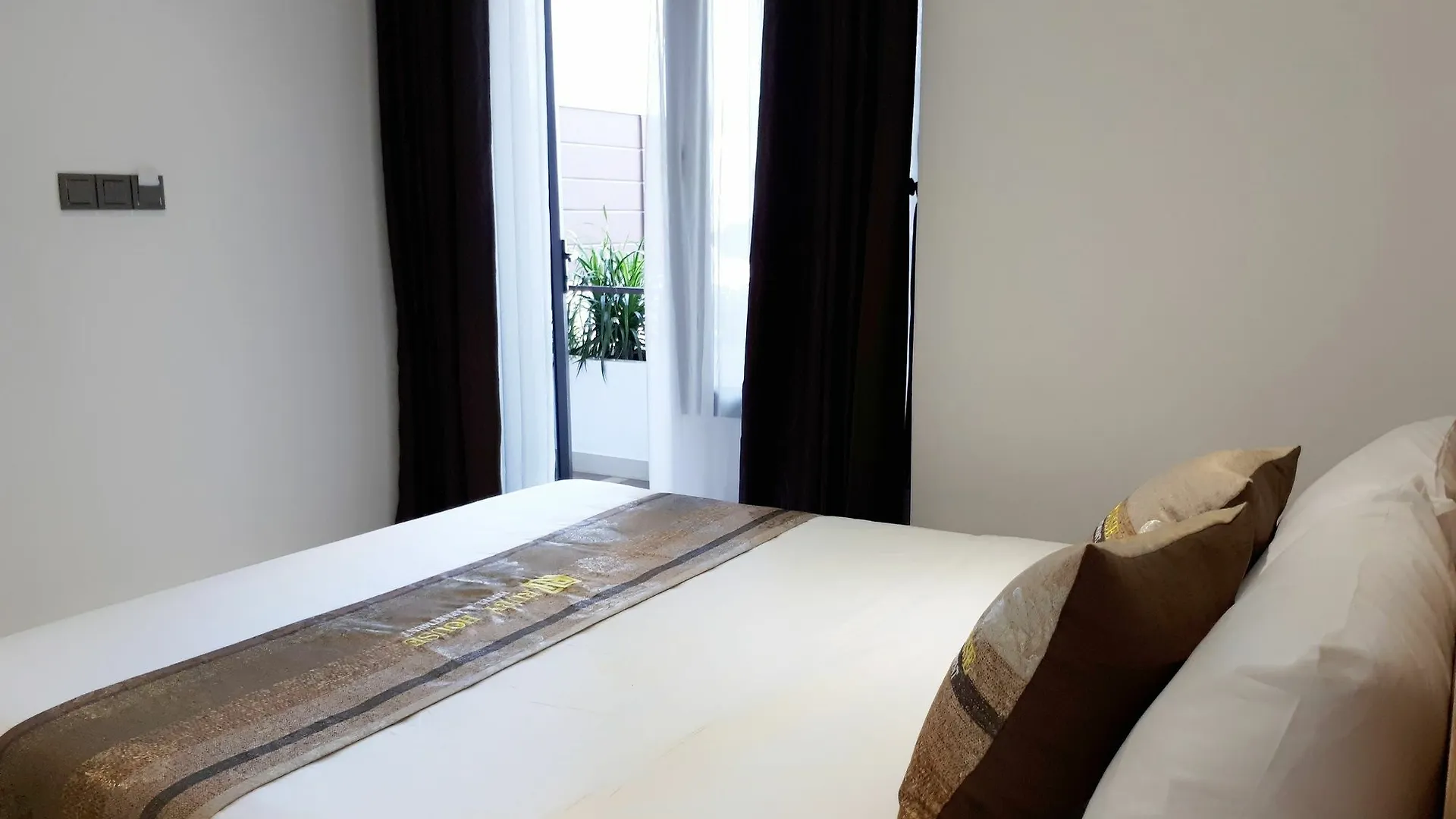 Ruby House Hotel And Apartment Da Nang